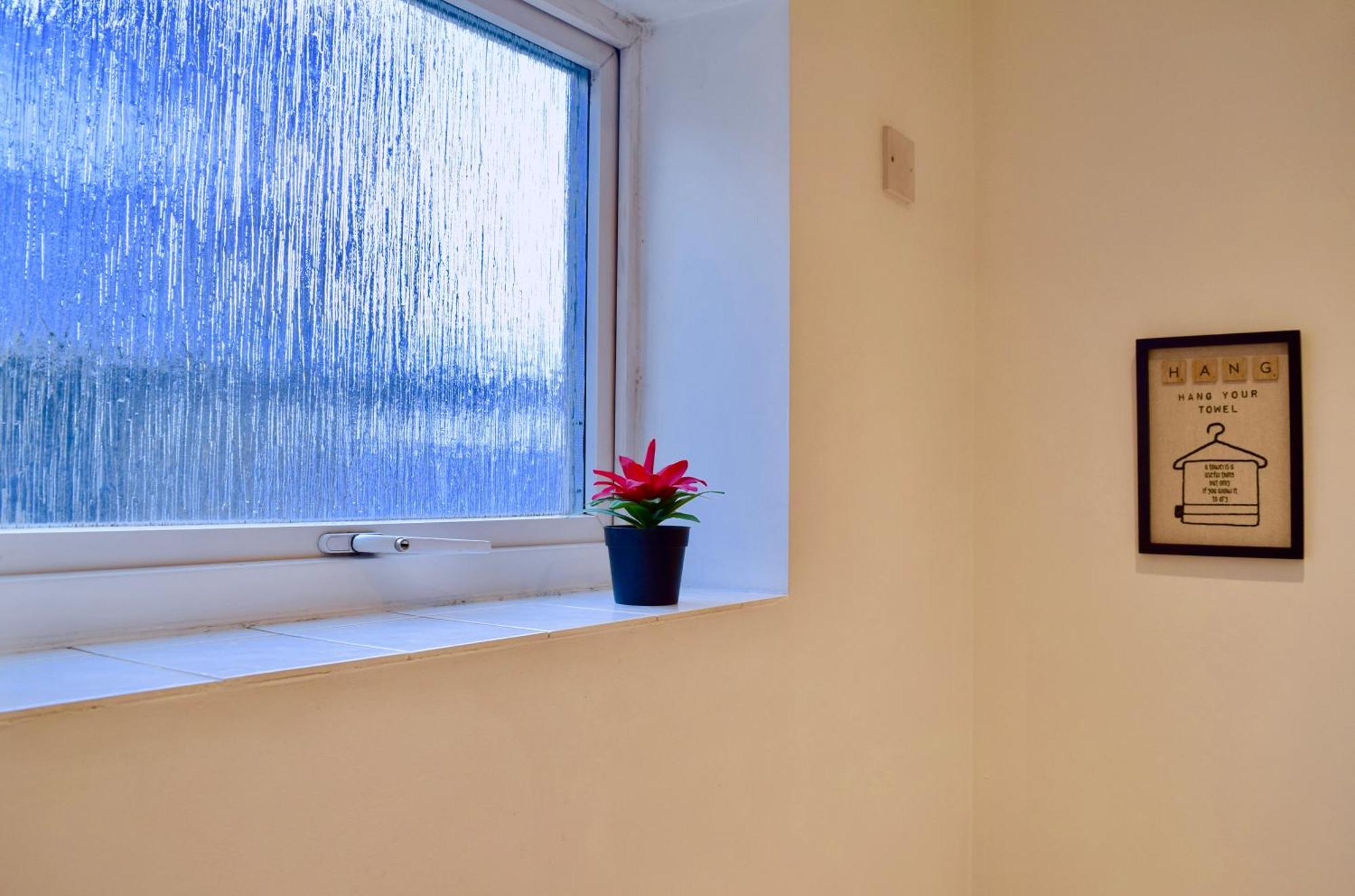 Stylish And Homely 4 Bedroom Home In East لندن المظهر الخارجي الصورة